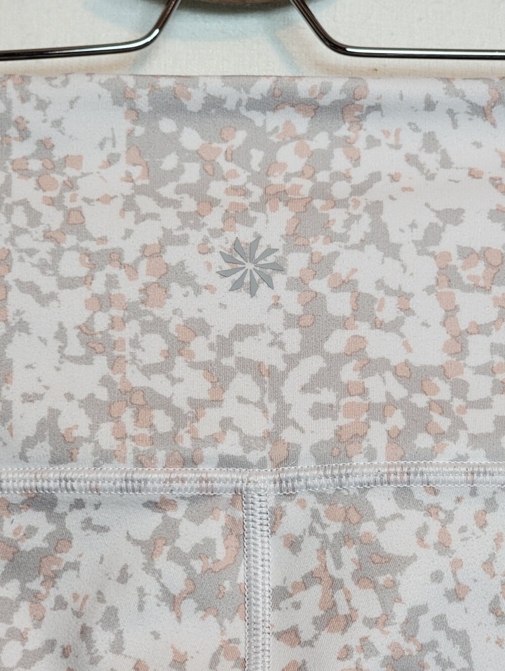 Athleta Salutation Stash Pocket Serpent Tight White Serpent Print XSP - Picture 8 of 13